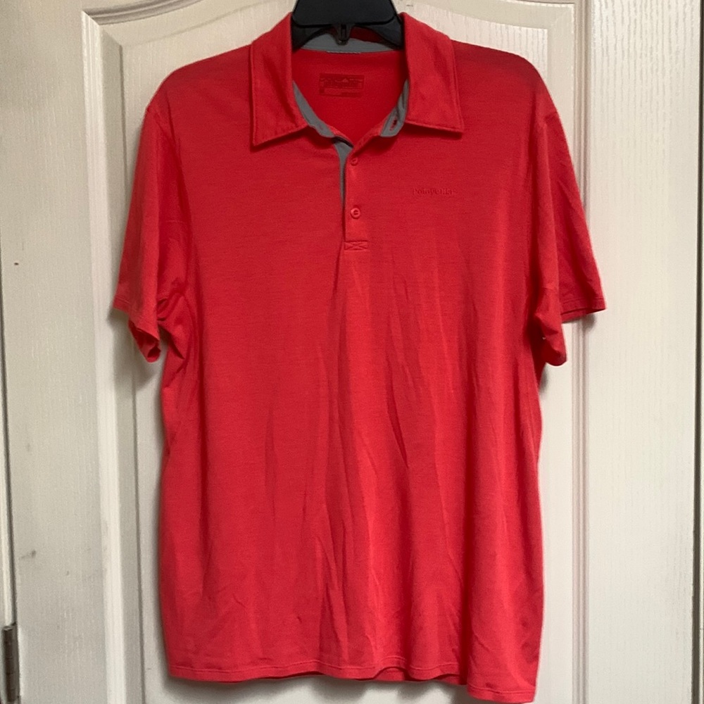 PATAGONIA MENS POLO SHIRT SIZE MEDIUM